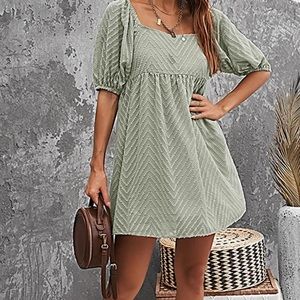Square neck flowy olive dress